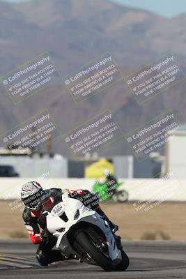 media/Jan-15-2026-Racers Edge (Thu) [[dfebeb70ab]]/3-B Group/Session 1 Turn 15/